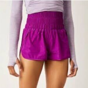 Free People The Way Home Shorts in Raspberry. Size Small. Excellent condition!
